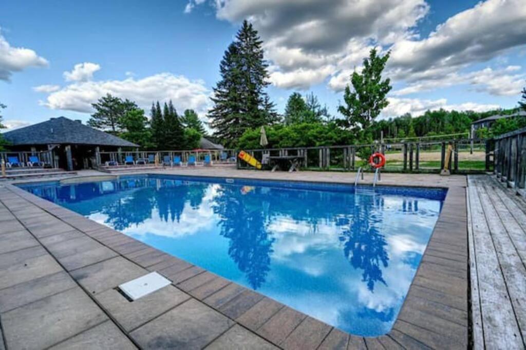 Deluxe Suite-Sur-Lac Superieur - Tremblant Versant Nord Bagian luar foto